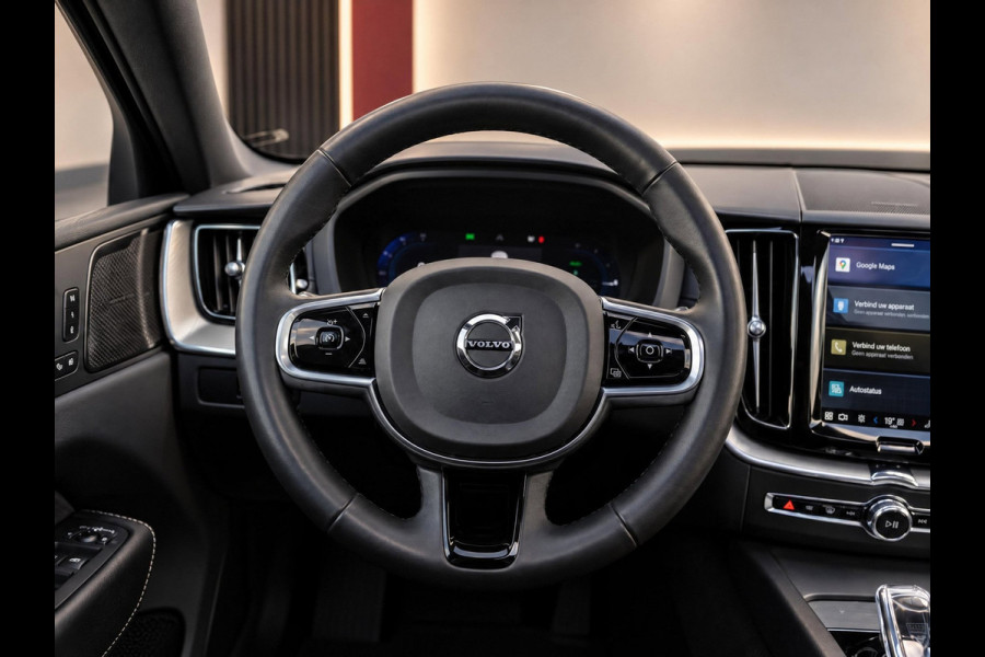 Volvo XC60 2.0 T8 Plug-in hybrid AWD Plus Black Edition | SOH 100%