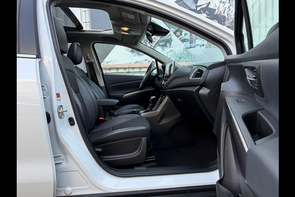 Suzuki S-Cross 1.5 Hybrid Style 102 Pk Automaat | Panoramadak | Voll Leder | Navigatie | Cruise | Camera | Climate | Keyless | 17"