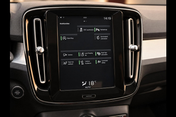 Volvo XC40 2.0 D3 Momentum | Cruise | Trekhaak | Camera | Navi