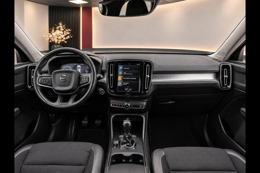 Volvo XC40 2.0 D3 Momentum | Cruise | Trekhaak | Camera | Navi