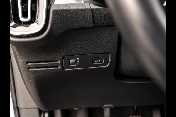 Volvo XC40 2.0 D3 Momentum | Cruise | Trekhaak | Camera | Navi