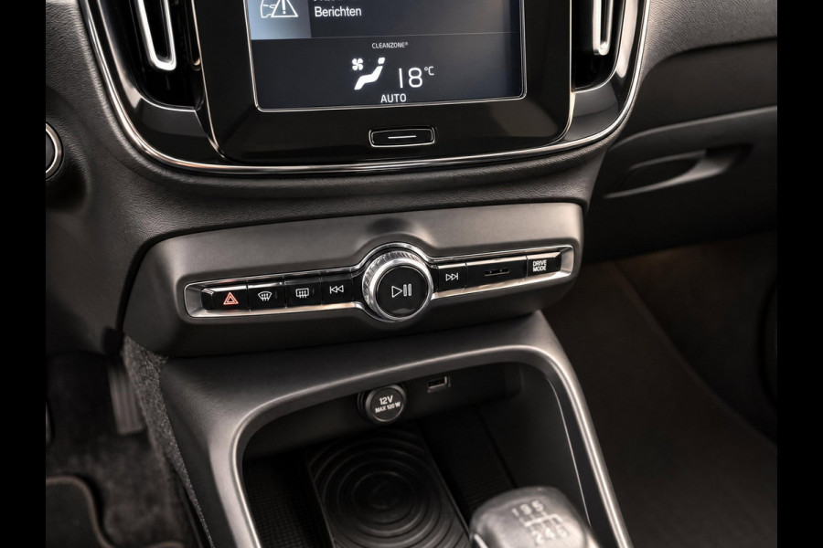 Volvo XC40 2.0 D3 Momentum | Cruise | Trekhaak | Camera | Navi
