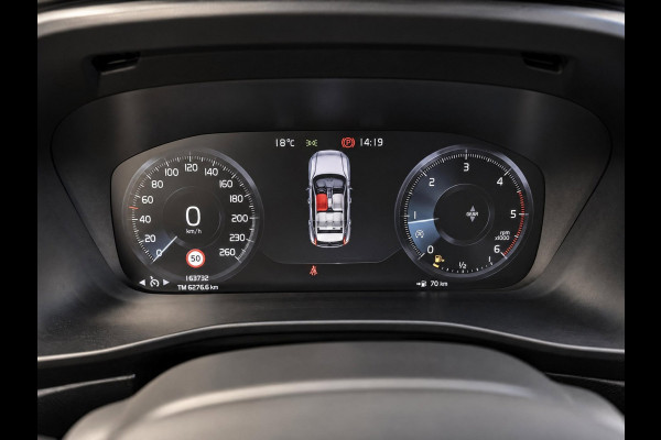 Volvo XC40 2.0 D3 Momentum | Cruise | Trekhaak | Camera | Navi