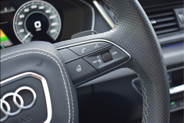 Audi Q5 55 TFSI e S-Line 367 Pk Quantum Grey Exclusive Pano Luchtvering ACC Sfeer 20 Inch