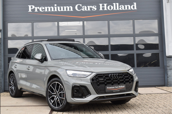 Audi Q5 55 TFSI e S-Line 367 Pk Quantum Grey Exclusive Pano Luchtvering ACC Sfeer 20 Inch