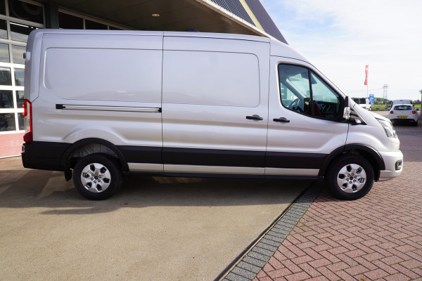 Ford Transit 350L 2.0 TDCI 165PK L3H2 Limited Automaat schuifdeur L+R nr.V101 | Airco | Adap. Cruise | 360 Camera