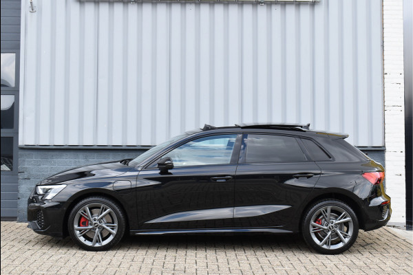 Audi A3 Sportback 45 TFSI e S-Line 245 Pk Pano Memory Leder Sfeerverlichting Full Led Keyless 18 Inch
