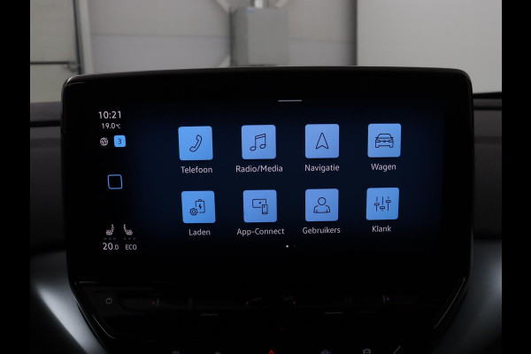 Volkswagen ID.4 Pro 77 kWh | SOH 94,2% | Adaptive cruise | Stuur/ stoelverwarming | Park assist | Climate control | Carplay | Sfeerverlichting | Full LED | 19" velgen