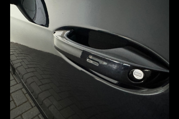 Volkswagen Golf 1.5 eTSI R-Line Pano|Keyless|ACC|Trekhaak|IQ