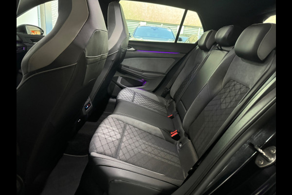 Volkswagen Golf 1.5 eTSI R-Line Pano|Keyless|ACC|Trekhaak|IQ