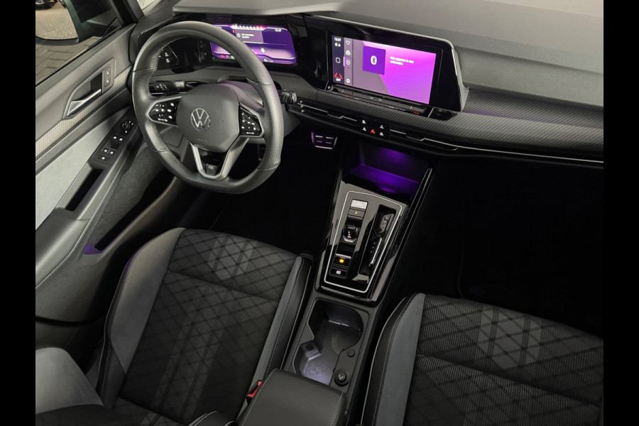 Volkswagen Golf 1.5 eTSI R-Line Pano|Keyless|ACC|Trekhaak|IQ