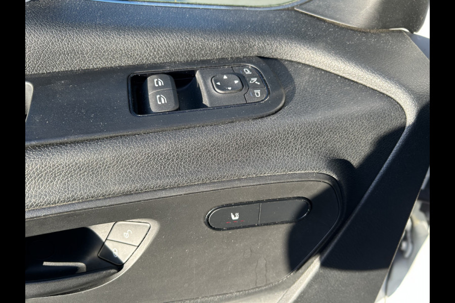 Mercedes-Benz Sprinter 317 CDI L2 H2 Pro Facelift / MBUX / Navigatie / Camera / Geveerde stoel / Cruise control / Airco / 270 Graden achterdeuren