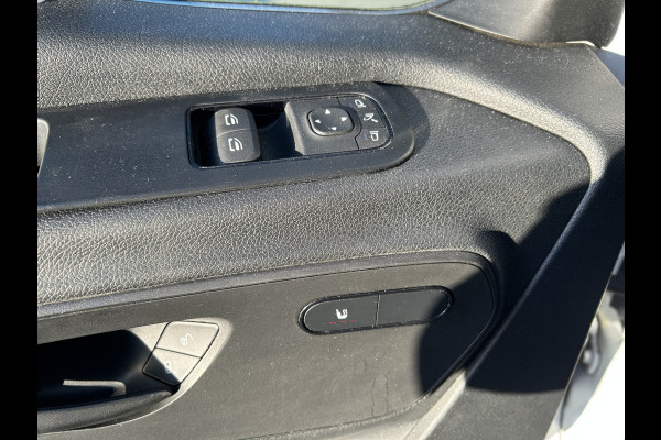 Mercedes-Benz Sprinter 317 CDI L2 H2 Pro Facelift / MBUX / Navigatie / Camera / Geveerde stoel / Cruise control / Airco / 270 Graden achterdeuren