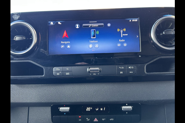 Mercedes-Benz Sprinter 317 CDI L2 H2 Pro Facelift / MBUX / Navigatie / Camera / Geveerde stoel / Cruise control / Airco / 270 Graden achterdeuren