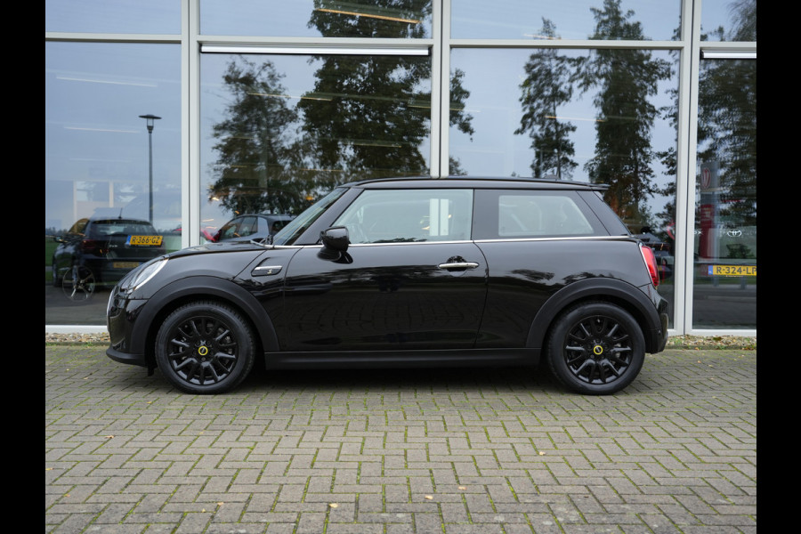 MINI Electric MINI Yours 33 kWh | SOH 97% | Stoelverwarming | Cruise Control | LED | Apple Carplay/Android Auto |