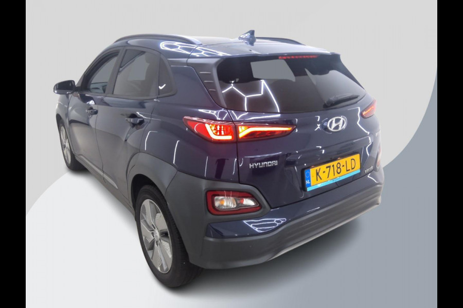 Hyundai Kona EV Limited 64 kWh | SOH 98,9 % | Warmtepomp | Navigatie |