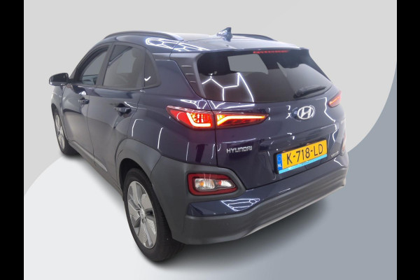 Hyundai Kona EV Limited 64 kWh | SOH 98,9 % | Warmtepomp | Navigatie |