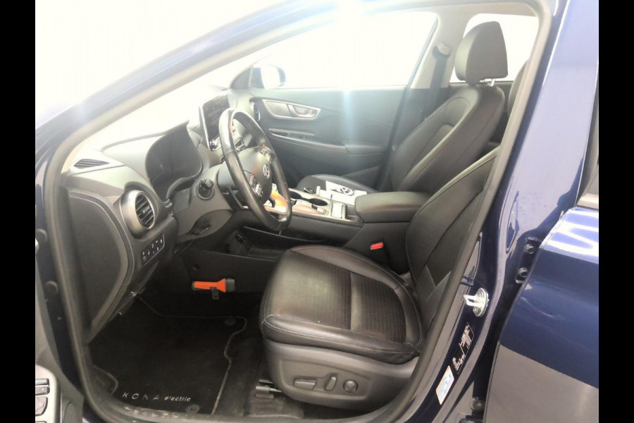 Hyundai Kona EV Limited 64 kWh | SOH 98,9 % | Warmtepomp | Navigatie |