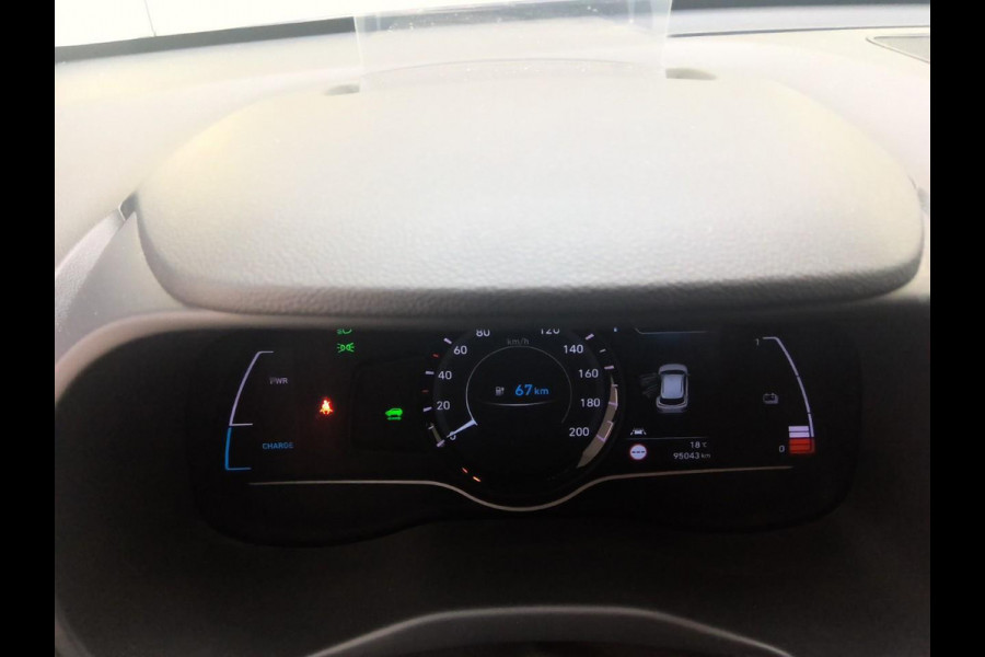 Hyundai Kona EV Limited 64 kWh | SOH 98,9 % | Warmtepomp | Navigatie |