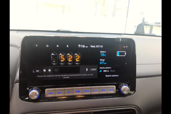 Hyundai Kona EV Limited 64 kWh | SOH 98,9 % | Warmtepomp | Navigatie |