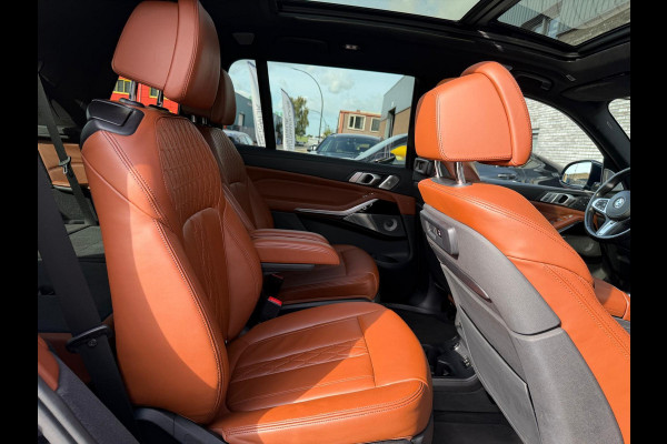 BMW X7 xDrive40i 6p. | 2E EIGENAAR | 3/6/12MND GARANTIE | PANO | LASER | BOWERS&WILKINS | MASSAGE | ACC | CAMERA | PARFUM | SFEER |TREKHAAK | BOMVOL |