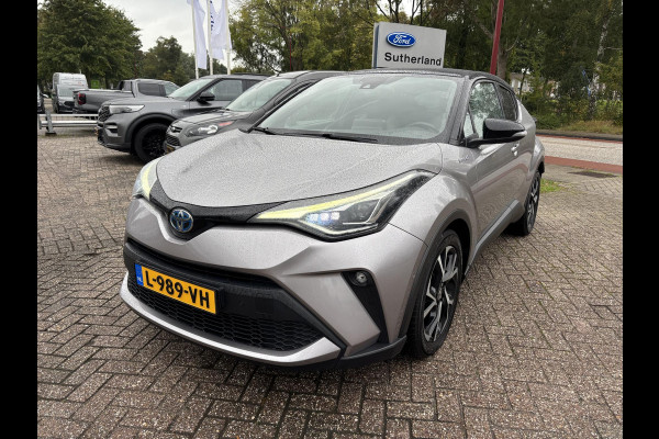 Toyota C-HR 1.8 Hybrid Bi-Tone | 120pk | Achteruitrijcamera | Trekhaak | Adaptieve Cruise | Lederen Bekleding | Stoelverwarming