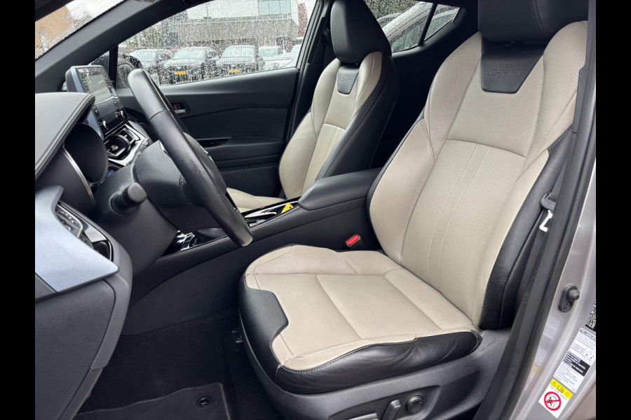 Toyota C-HR 1.8 Hybrid Bi-Tone | 120pk | Achteruitrijcamera | Trekhaak | Adaptieve Cruise | Lederen Bekleding | Stoelverwarming