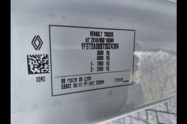 Renault Master 150 PK L2H2 GESLOTEN - V-72-KBF - TREKHAAK - INCL. BETIMMERING - EURO 6 - BPM VRIJ!