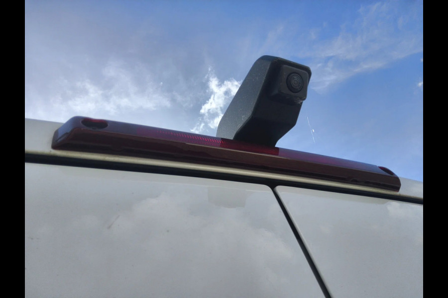 Renault Master 150 PK L2H2 GESLOTEN - V-72-KBF - TREKHAAK - INCL. BETIMMERING - EURO 6 - BPM VRIJ!
