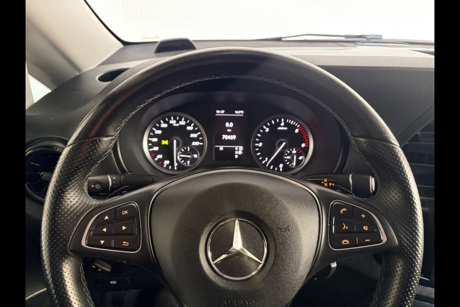 Mercedes-Benz Vito Automaat 116 CDI 160pk euro6 Lang L2H1, 3Persoons, Airco, CruiseControl, Navigatie, Trekhaak, RIJKLAARPRIJS!