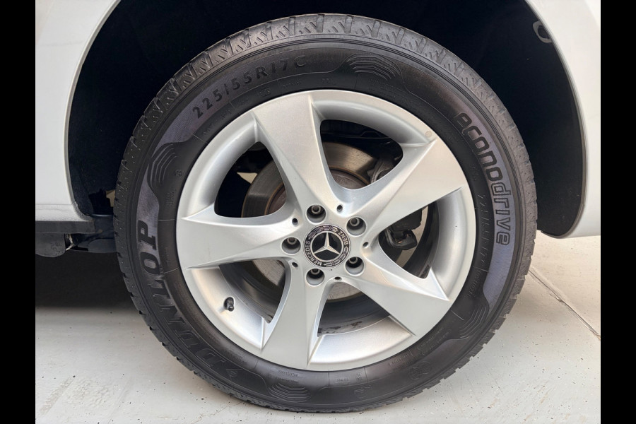 Mercedes-Benz Vito Automaat 116 CDI 160pk euro6 Lang L2H1, 3Persoons, Airco, CruiseControl, Navigatie, Trekhaak, RIJKLAARPRIJS!