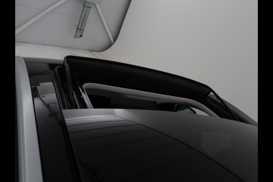 Ford Kuga 2.5 PHEV Vignale | SOH 86,6% | Panoramadak | Leder | Memory | Adaptive cruise | Trekhaak | Stuur/stoelverwarming | B&O Sound | Head-up | Achterbank verwarming | Camera | Park assist
