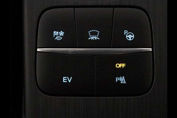 Ford Kuga 2.5 PHEV Vignale | SOH 86,6% | Panoramadak | Leder | Memory | Adaptive cruise | Trekhaak | Stuur/stoelverwarming | B&O Sound | Head-up | Achterbank verwarming | Camera | Park assist
