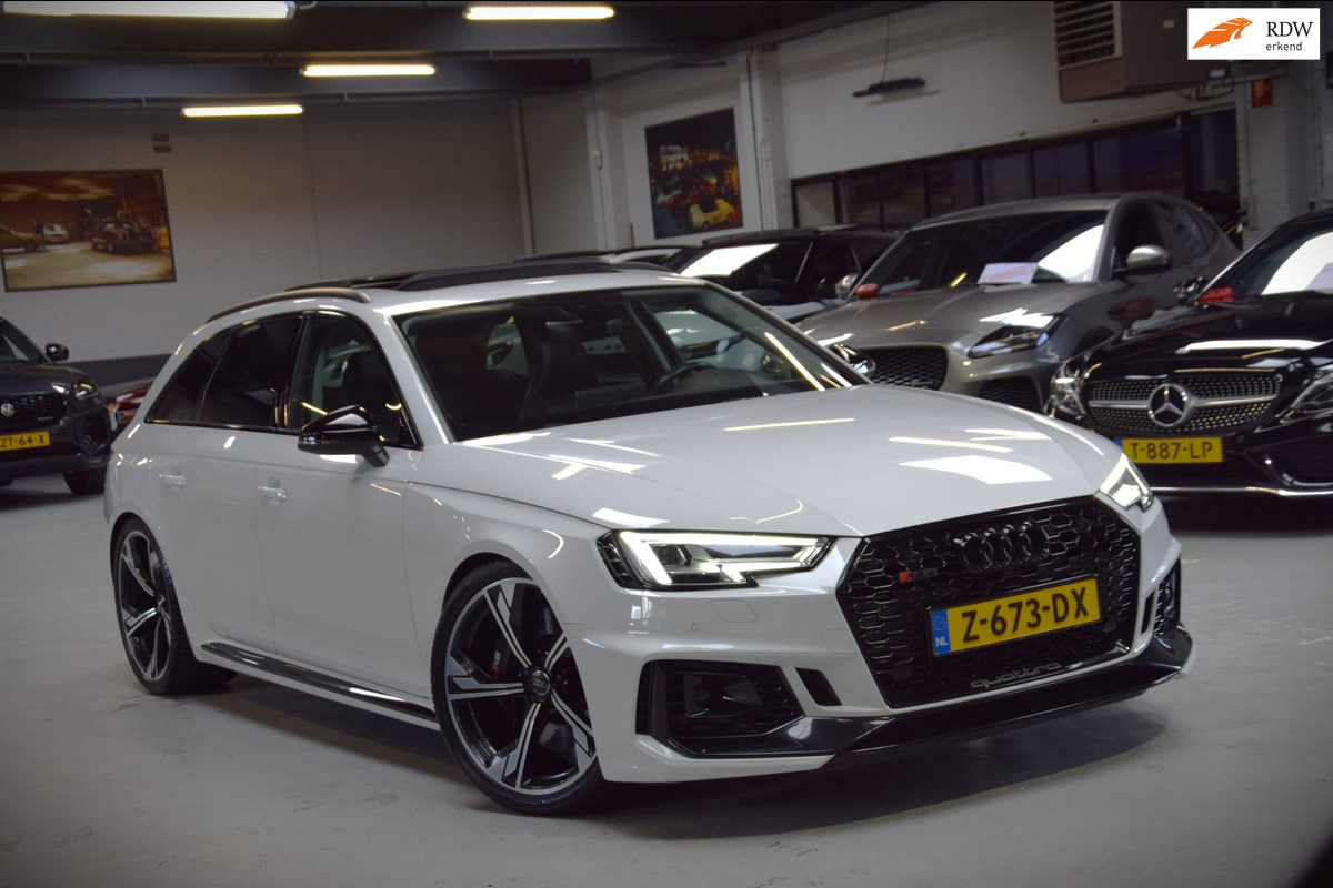 Audi A4 Avant 2.9 TFSI RS 4 Quattro Panoramadak|Navi|ACC|Head-up|Carbon|