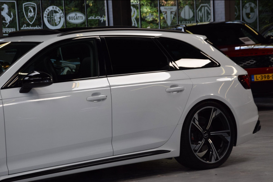 Audi A4 Avant 2.9 TFSI RS 4 Quattro Panoramadak|Navi|ACC|Head-up|Carbon|