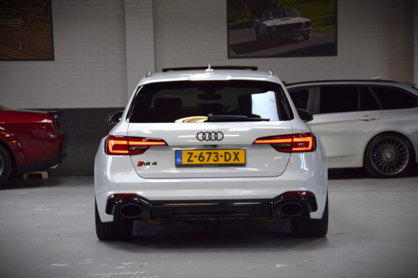 Audi A4 Avant 2.9 TFSI RS 4 Quattro Panoramadak|Navi|ACC|Head-up|Carbon|