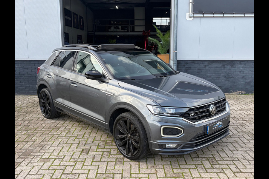 Volkswagen T-Roc 1.5 TSI 3x R-Line|Pano|Beats|ACC|Trekhaak|19” velgen|