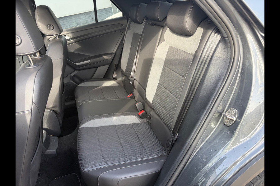 Volkswagen T-Roc 1.5 TSI 3x R-Line|Pano|Beats|ACC|Trekhaak|19” velgen|