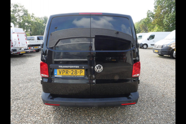 Volkswagen Transporter 2.0 TDI 110PK L2H1 Airco Carplay Deuren