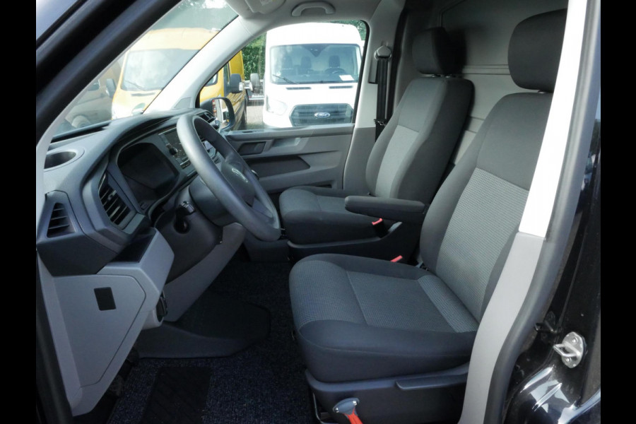 Volkswagen Transporter 2.0 TDI 110PK L2H1 Airco Carplay Deuren