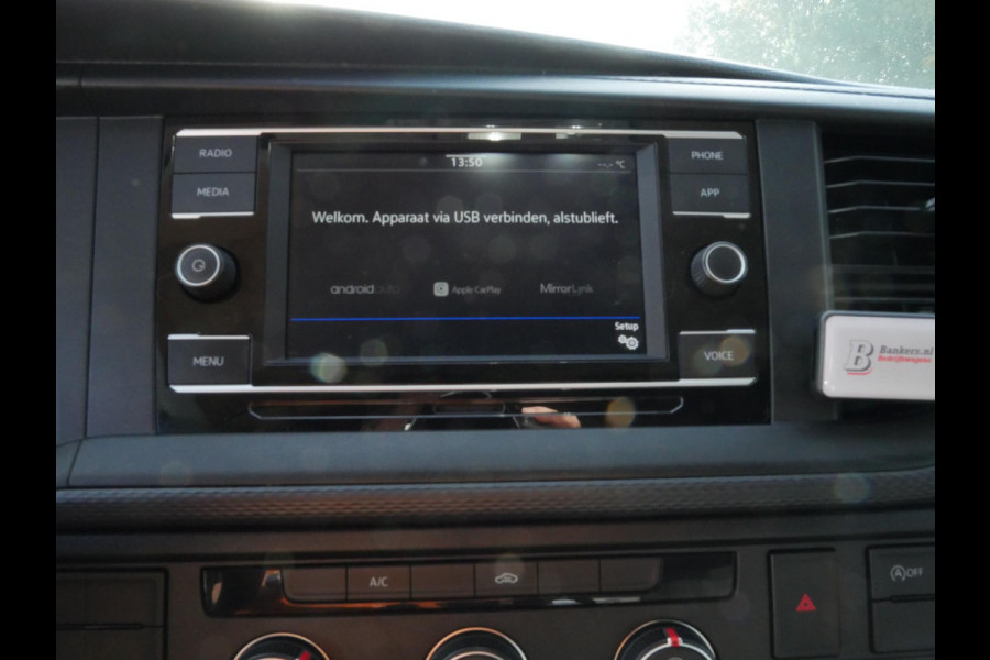 Volkswagen Transporter 2.0 TDI 110PK L2H1 Airco Carplay Deuren