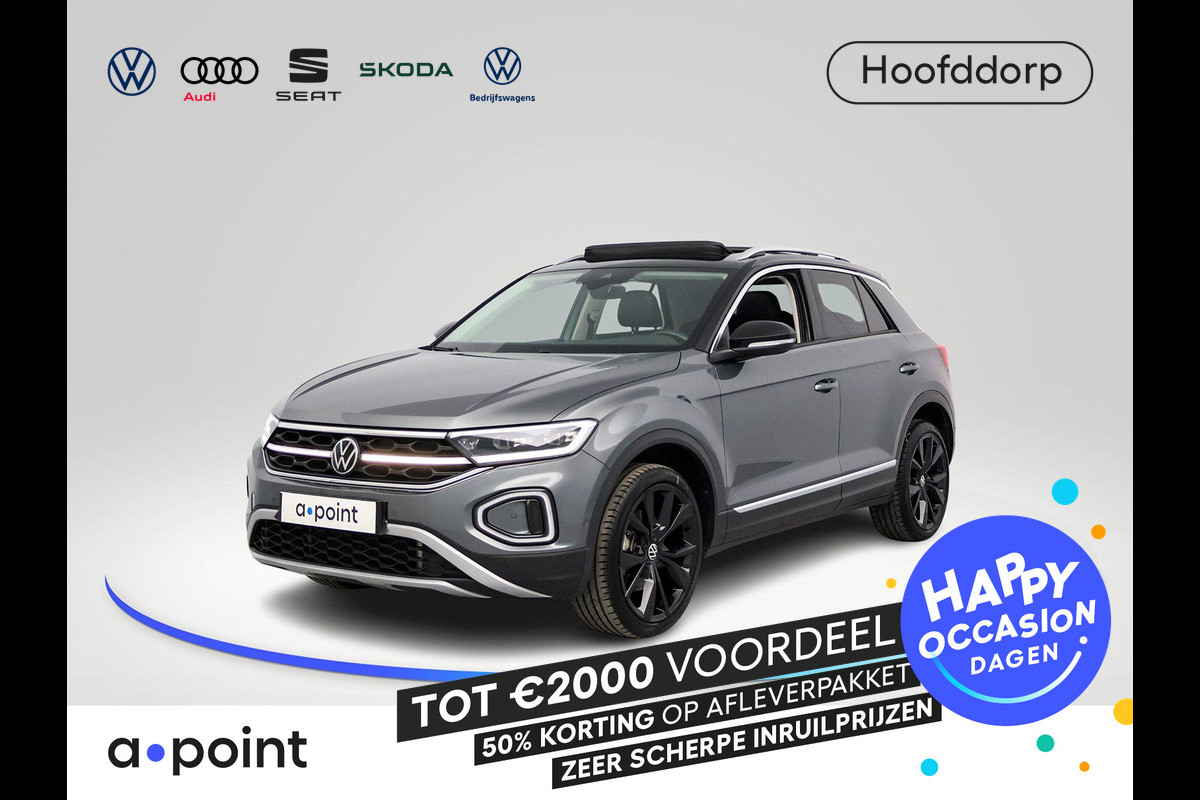 Volkswagen T-Roc 1.5 TSI Style 150 pk Automaat (DSG) | Navigatie | Panoramadak | Parkeersensoren (Park assist) | Achteruitrijcamera | Lederen bekleding | Elektr. bestuurdersstoel met geheugen | Stoelverwarming |