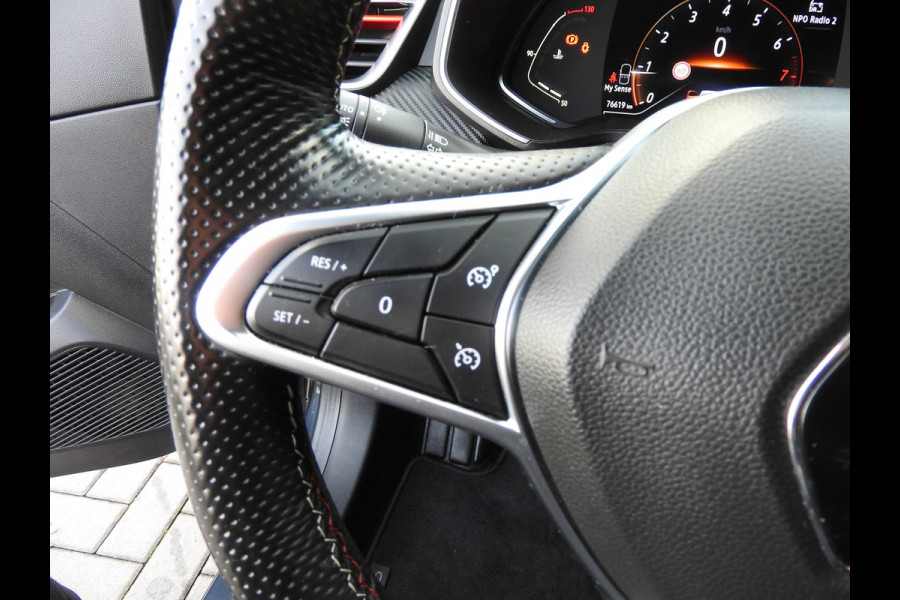 Renault Clio 1.0 TCe R.S. Line, 360 Camera, Dodehoek, Trekhaak