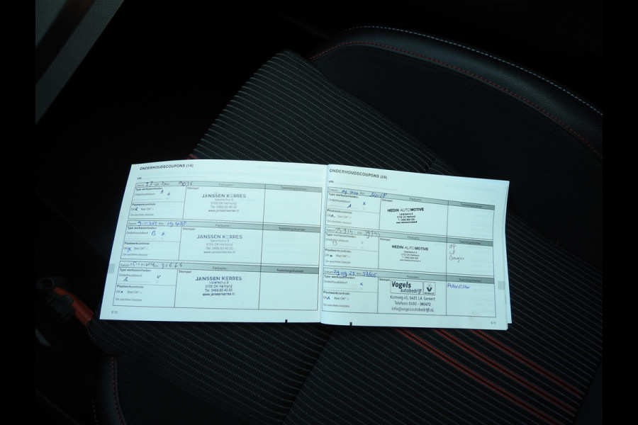 Renault Clio 1.0 TCe R.S. Line, 360 Camera, Dodehoek, Trekhaak