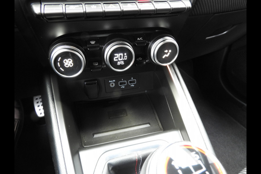 Renault Clio 1.0 TCe R.S. Line, 360 Camera, Dodehoek, Trekhaak