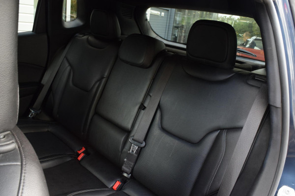 Jeep Compass 4xe 240 Plug-in Hybrid Electric S