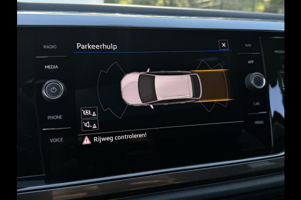 Volkswagen Taigo 1.0 TSI 110PK STYLE BUSINESS CARPLAY/IQ-LIGHT/PANORAMADAK