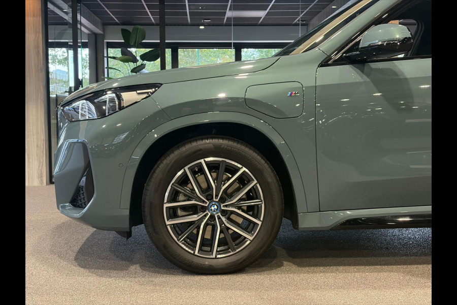 BMW X1 xDrive30e M-Sport | Panorama | HUD | 360 Camera
