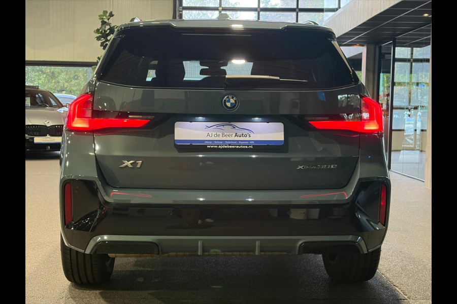 BMW X1 xDrive30e M-Sport | Panorama | HUD | 360 Camera
