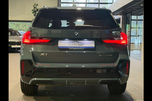 BMW X1 xDrive30e M-Sport | Panorama | HUD | 360 Camera